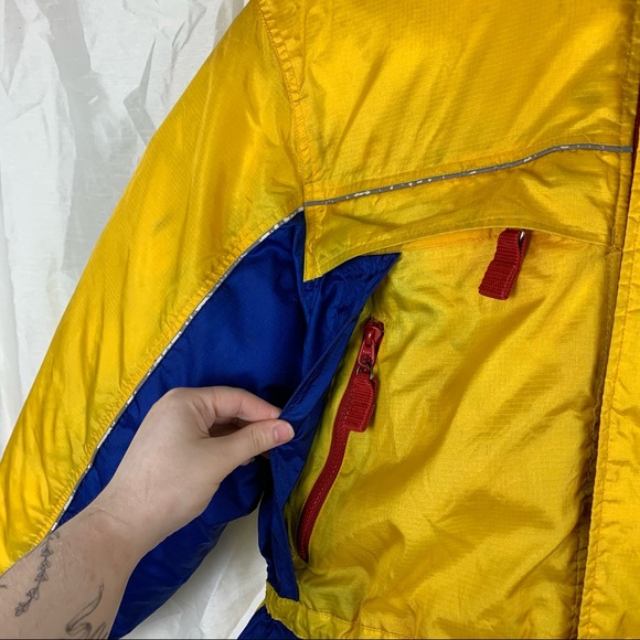 Vintage Tommy Hilfiger Down Filled Parka in Yellow Multi, Size: Small - Picture 3 of 16